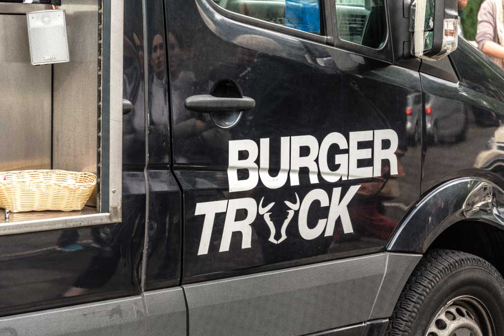 Goodman's Burger Truck am Standort Post Tower Bonn - Gasprofi24 testet Burgerläden in Bonn